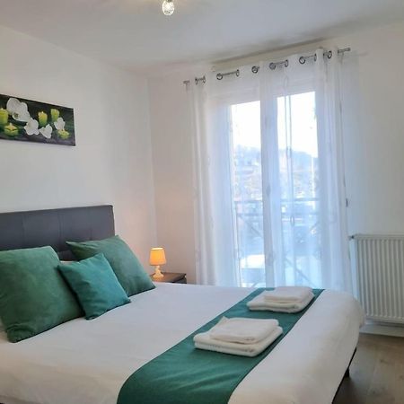 Chez Lou Et Dan 4P Apartment With Balcony Elevator And Secure Parking Онфлёр Экстерьер фото