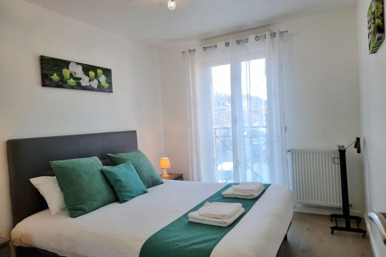 Chez Lou Et Dan 4P Apartment With Balcony Elevator And Secure Parking Онфлёр Экстерьер фото